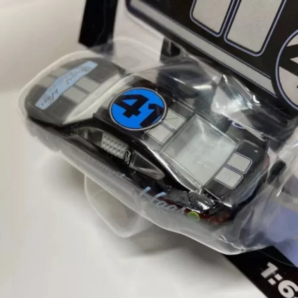 Nascar Authentics Cole Custer #41 Stewart-Haas Racing Test Car‎ 1:64 2022 Wave 2